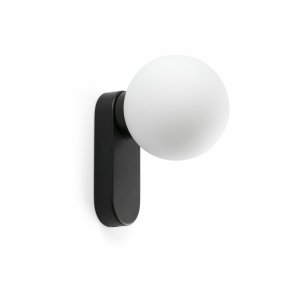 Mabe 16cm Musta kylpyhuoneen valaisin valmistajalta Faro Barcelona - IP44-luokituksen ansiosta se on kosteudenkestävä ja sopii täydellisesti kylpyhuoneisiin.