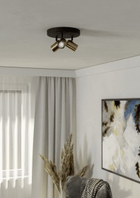 Consuma 3 Pronssi kohdevalaisin valmistajalta Eglo - Consuma on moderni metallinen kohdevalaisin, jossa on teollinen muotoilu ja elegantti pronssinv&auml;rinen viimeistely.