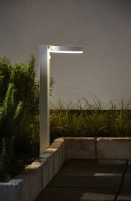 Vidi Valkoinen aurinkokennolamppu valmistajalta Star Trading - 