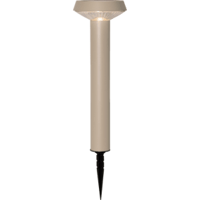 Casa 45cm Beige aurinkokennolamppu valmistajalta Star Trading - Aurinkoenergialla toimiva pieni metallipollari, joka on pulverimaalattu kauniilla beigenv&auml;risell&auml; pinnalla.