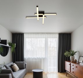 Kirina 50cm Musta plafondi valmistajalta Globo Lighting - Kirina adderar moderna stil till rummet med dess innovativa, kvadratiska design.