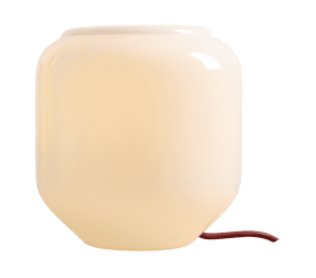 Flask 18cm Valkoinen/punainen pöytävalaisin valmistajalta Artera - Flask on tyylikäs pöytävalaisin, jossa on pehmeät, pyöreät muodot ja moderni värimaailma.