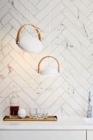 D.C Ø26 Valkoinen kattovalaisin valmistajalta Halo Design - DC on sarja lamppuja, joissa on yksinkertainen ja skandinaavinen muotoilu.