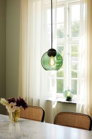 Bubbles Ø18 Vihreä valmistajalta Halo Design - Bubbles-lampun yksinkertainen muoto antaa sille kauniin muotoilun.