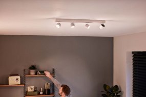 Star 4 Valkoinen kohdevalaisin valmistajalta Philips - 