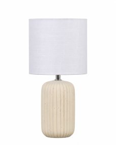 Palizzo 33cm Beige pöytävalaisin valmistajalta Nordic Lighting - Palizzo-p&ouml;yt&auml;valaisimessa on beigenv&auml;rinen keraaminen jalusta, jossa on elegantti pystysuora uurre ja valkoinen pellavainen varjostin.