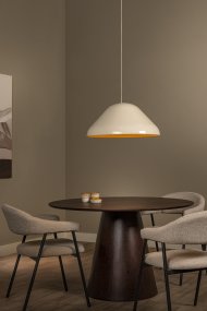 Andres Ø56 Kermanvalkoinen valmistajalta Lucide - Sijoita se edullisesti ruokap&ouml;yd&auml;n yl&auml;puolelle tai olohuoneeseen, miss&auml; siit&auml; tulee tyylik&auml;s ja ajaton sisustuselementti.