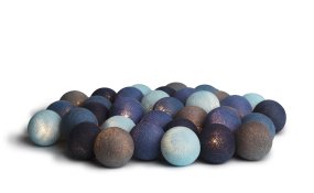 Irislights Ocean Blue 20-lights Sininen valmistajalta Irislights - Tuote on k&auml;sintehty, ja v&auml;riss&auml;, muodossa ja koossa voi olla vaihteluita.