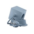 Square 1 with 30W Dual USBC & Magnetic base, 3m Sininen valmistajalta Avolt - Avoltin tyylikkäästi muotoiltu jatkojohto, jossa on pitkä PVC-johto, kierrätysmuovista valmistettu kuutio ja pohjassa magneettilevy seinälle ripustamista varten.