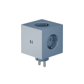 Square 2 Socket extender with 30W Dual USBC Sininen valmistajalta Avolt - Avoltin pistorasian jatkopala, jossa on tyylikäs muotoilu kierrätysmuovista valmistetulla kuutiolla ja pohjassa magneettilevy seinälle ripustamista varten.