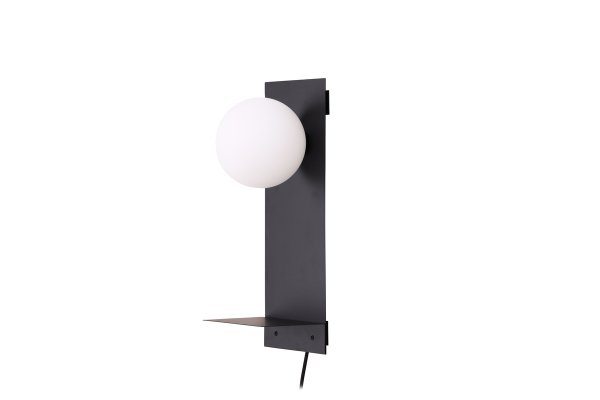 Troyes 45cm Musta seinävalaisin valmistajalta Venture Design - Valaisimessa on musta rautarunko ja pieni hylly, jolle voi sijoittaa koriste-esineitä.