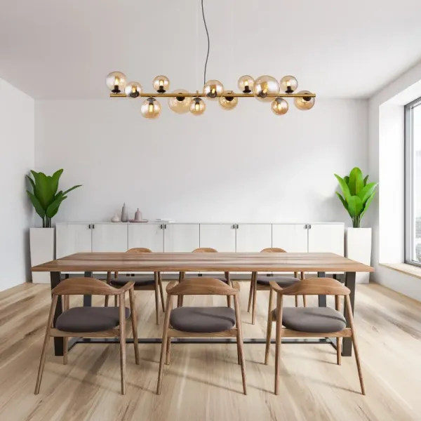 Riha 120cm Keltainen kattovalaisin valmistajalta Globo Lighting - Lampan &auml;r av matt m&auml;ssingsf&auml;rgad metall och ger ditt hem en lyxig och inbjudande atmosf&auml;r.