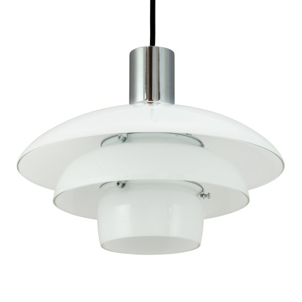 Morph Ø28 Opaali kattovalaisin valmistajalta Dyberg Larsen - Suositun tanskalaissuunnittelijan Frank Kerdilin suunnittelemassa Morph-valaistusmallistossa yhdistyy eleganssi ja toimivuus, mikä tekee siitä ajattoman ja tyylikkään lisän kotiisi.