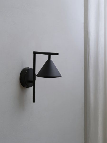 Fuji Ø12 Musta seinävalaisin valmistajalta Ledvance - 