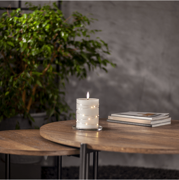 LED Pöytäkynttilä Flamme Dew 13cm Valkoinen valmistajalta Star Trading - Flamme Dew on kaunis paristok&auml;ytt&ouml;inen kynttil&auml;, joka on valmistettu valkoisesta vahasta.