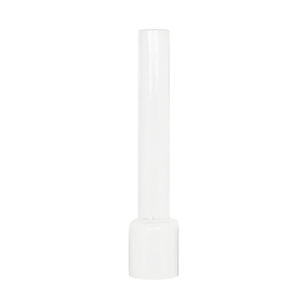 Lamp chimney Läpinäkyvä valmistajalta Strömshaga - Polttimen halkaisija on noin 40-42 mm, koko voi vaihdella, mutta sopii riippumatta Str&ouml;shaga&nbsp;petrolilampuista sarjoissa Rak Stor, Majken Stor ja Majken Mellan, Linn&eacute; Stor ja Elisabeth Kvadrat.