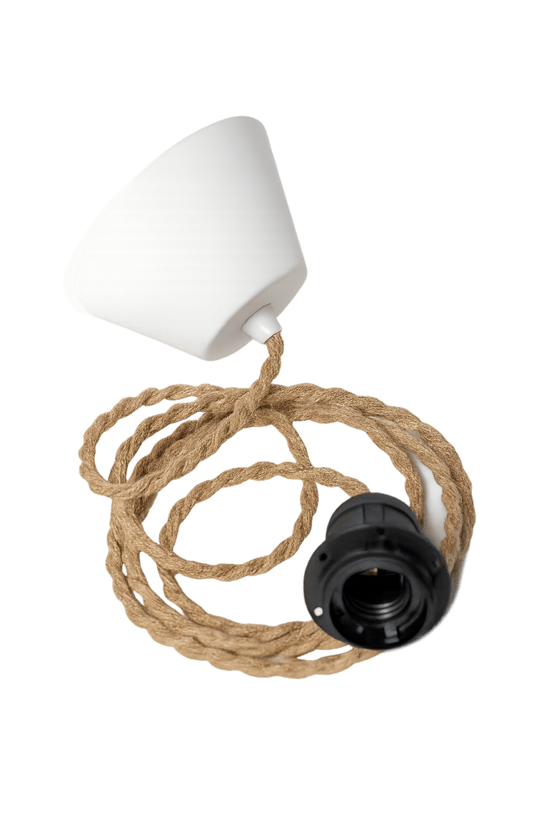 Tekstiilikattoriipus 2m Kieroutunut luonto valmistajalta Alde & Lind - Kattovalaisin, jossa on kierretty tekstiilip&auml;&auml;llysteinen johto, on suunniteltu sopimaan Alde&amp;Lindin E27-kantaisiin kattovalaisimiin.