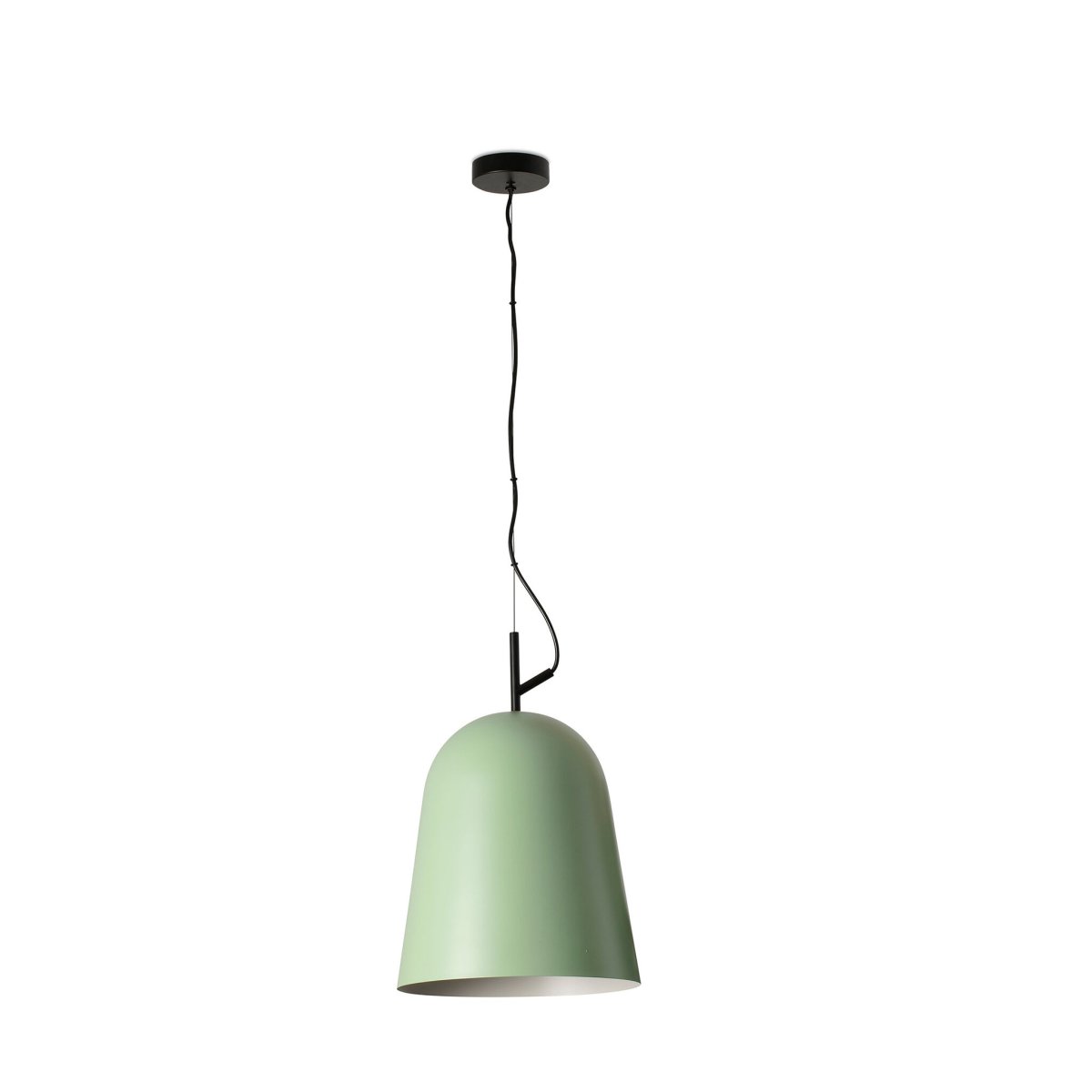 Studio Ø30 Vihreä kattovalaisin valmistajalta Faro Barcelona - Studio on elegantti vihre&auml; riippuvalaisin, jonka Nahtrang on suunnitellut 1950-luvun klassisista linjoista inspiraationsa saaneena &ndash; ajatonta estetiikkaa modernissa vintage-tyyliss&auml;.