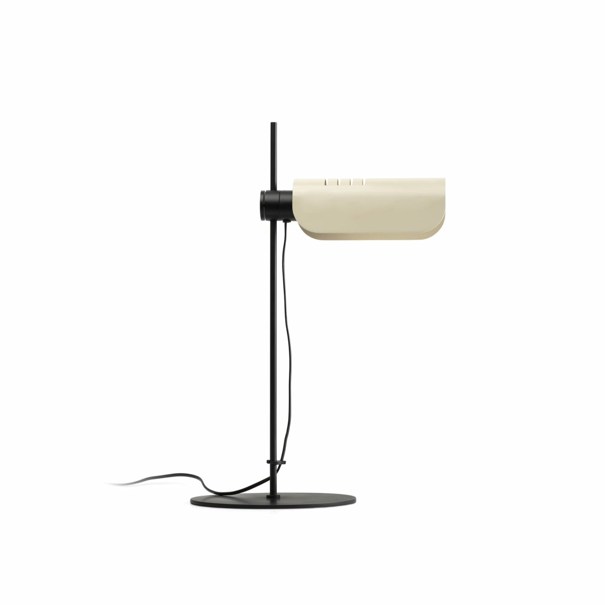 Martinica 53cm Beige työpöytävalaisin valmistajalta Faro Barcelona - Aaltoileva varjostin muistuttaa pehme&auml;&auml; levy&auml;, joka kietoutuu valonl&auml;hteen ymp&auml;rille ja luo miellytt&auml;v&auml;n valon &ndash; t&auml;ydellinen sek&auml; toiminnallisuuteen ett&auml; tunnelmaan.