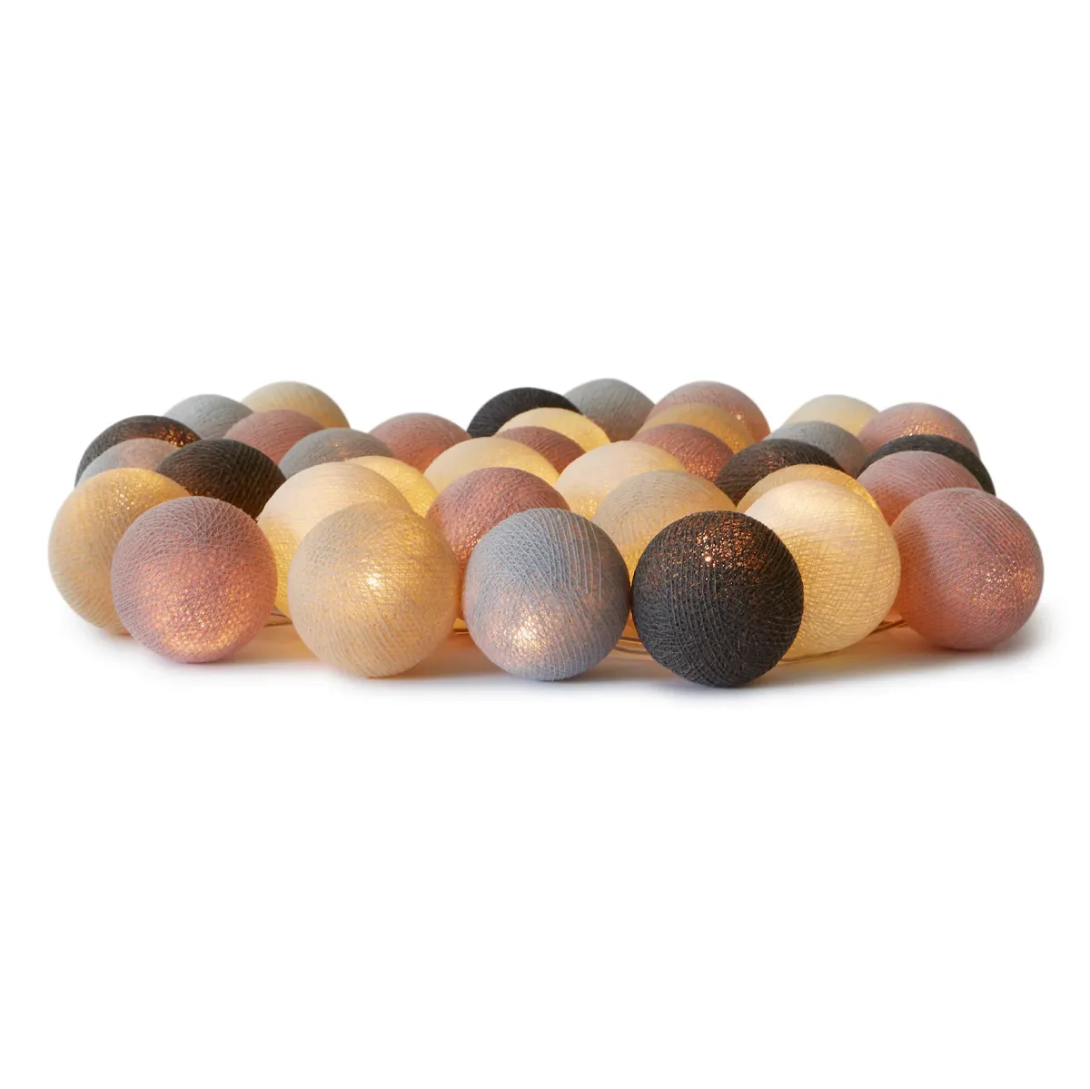 Irislights Blush 35-lights Monivärinen valmistajalta Irislights - Pallot levitt&auml;v&auml;t miellytt&auml;v&auml;&auml; valoa, kun sarja on sytytetty, ja sen voi sijoittaa monella eri tavalla vaihtelun luomiseksi!