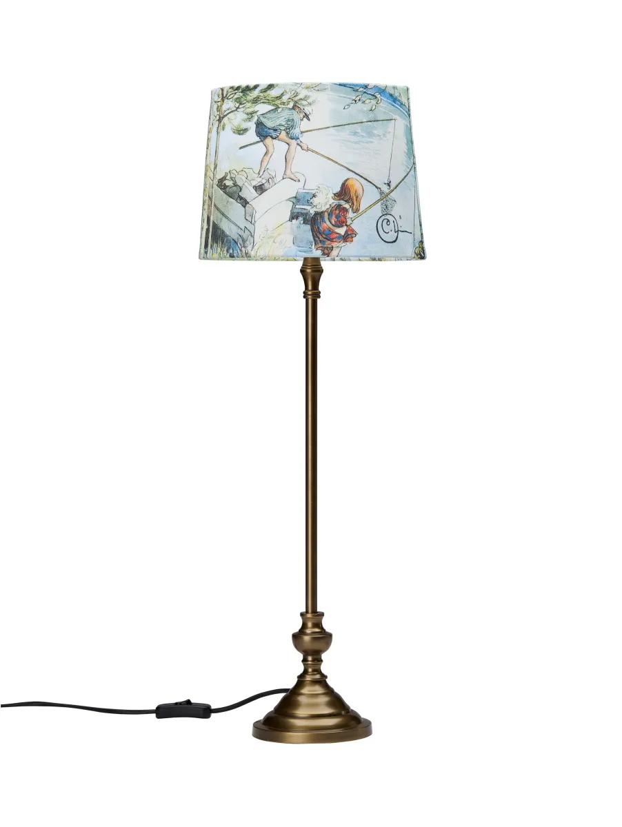Andrea 70cm Beige pöytävalaisin valmistajalta PR Home - Muoto on hieman esill&auml; ja siin&auml; on E27-kanta.