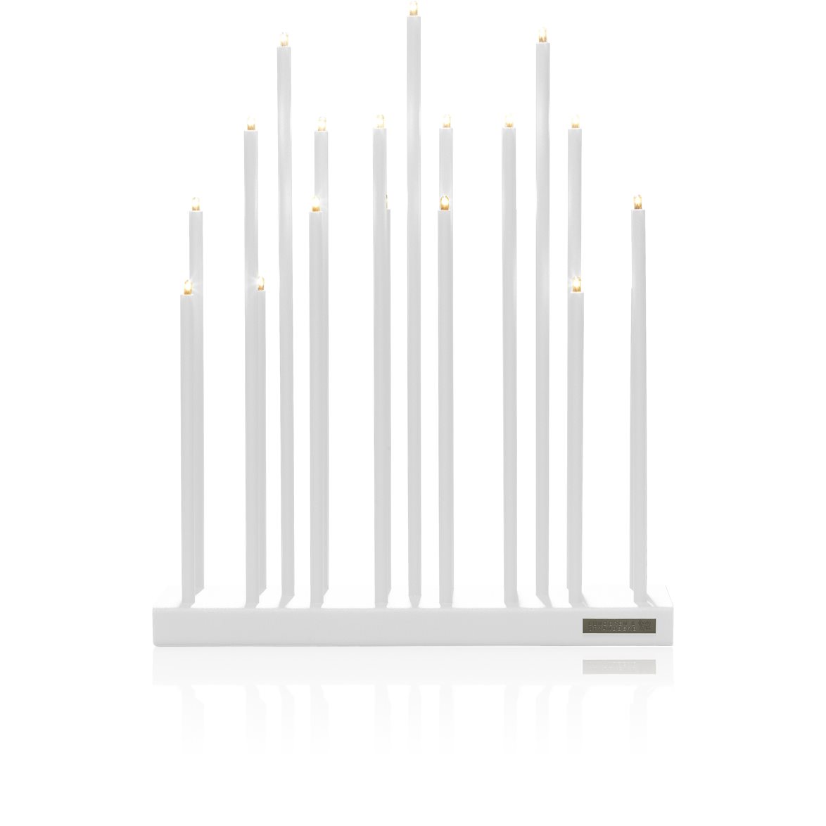 Elflugan Grande Valkoinen valmistajalta SMAK Design - S&auml;hk&ouml;perho on nyt saatavana my&ouml;s suurempana versiona &ndash; S&auml;hk&ouml;perho Grande.