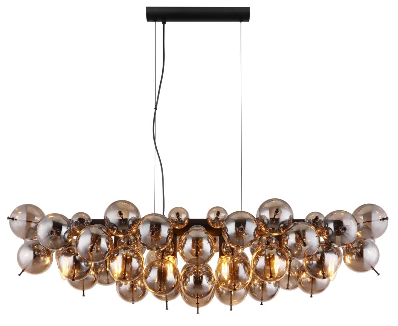 Udo 120cm Savun värinen kattovalaisin valmistajalta Globo Lighting - Den mattsvarta metallen ger lampan en sofistikerad och modern k&auml;nsla.