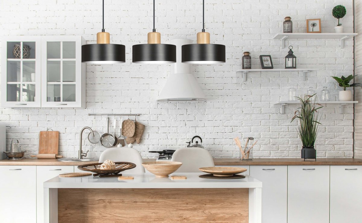 Torin 80cm Musta kattovalaisin valmistajalta Emibig Lighting - Torin on moderni kattolamppusarja, jossa on yksinkertainen muoto ja tyylik&auml;s muotoilu &ndash; malli, joka sopii l&auml;hes kaikkiin sis&auml;tiloihin.