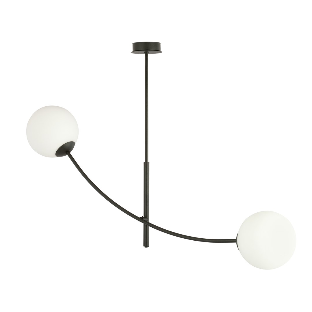 Hunter 83cm Mustavalkoinen kattovalaisin valmistajalta Emibig Lighting - Valaisin n&auml;ytt&auml;&auml; erityisen hyv&auml;lt&auml; p&ouml;yd&auml;n tai keitti&ouml;tason yl&auml;puolella, miss&auml; se luo ainutlaatuisen ja kutsuvan tunnelman.