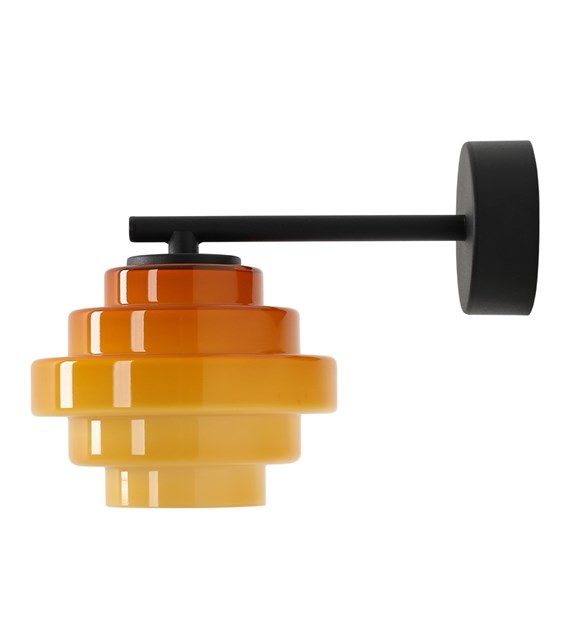 Filo 23cm Oranssi seinävalaisin valmistajalta Artera - Valaisin on valmistettu metallista ja lasista, ja musta varsi luo elegantin kontrastin oranssinväriselle lasille.