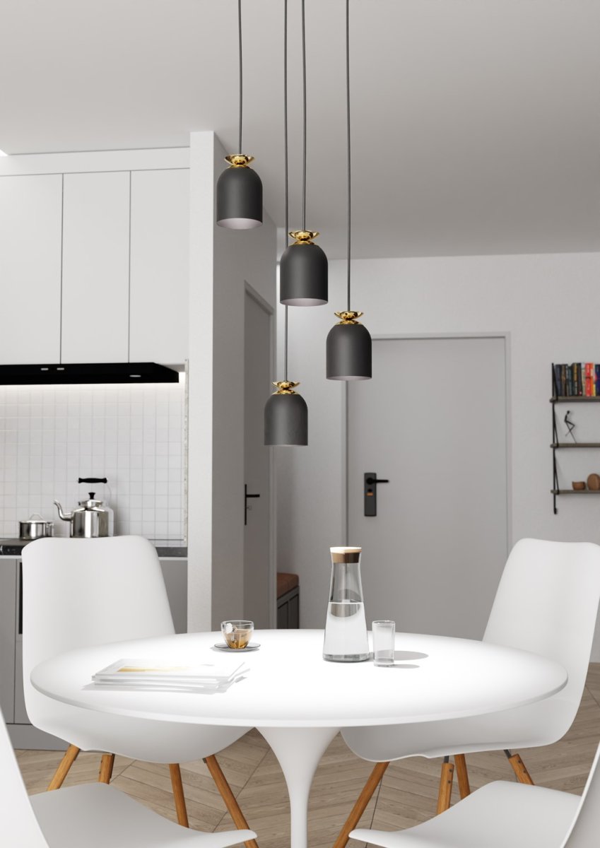 Target Ø30 Musta kattovalaisin valmistajalta Emibig Lighting - Kest&auml;v&auml;t metallis&auml;vyt on yhdistetty kullanv&auml;risiin yksityiskohtiin, jotka luovat tehokkaan kontrastin ja lis&auml;&auml;v&auml;t sek&auml; eleganssia ett&auml; hienostuneisuutta.