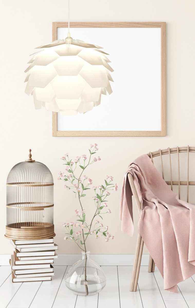 Carpatica Ø40 Valkoinen kattovalaisin valmistajalta Aneta Lighting - Kattokuppi on valkoista muovia koukkuripustetta varten ja riviliittimellä.