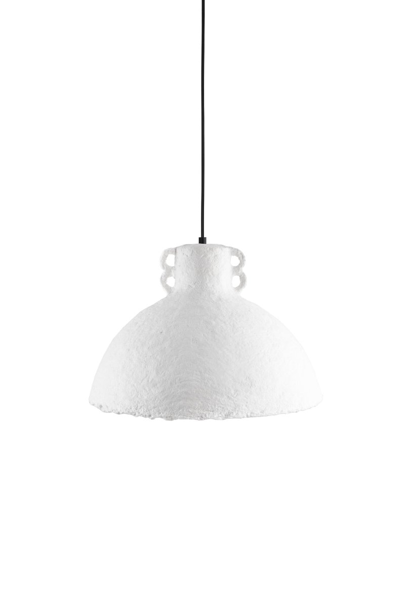 Maché Ø30 Valkoinen kattovalaisin valmistajalta Globen Lighting - T&auml;m&auml; lamppu on k&auml;sintehty paperista, mik&auml; tarkoittaa, ett&auml; sen muoto/rakenne voi poiketa tuotekuvistamme, jokainen lamppu on ainutlaatuinen.