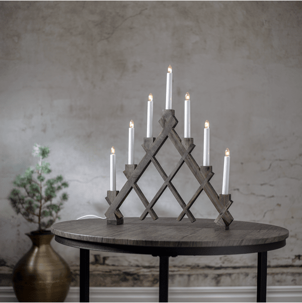 Rut Ruskea valmistajalta Star Trading - Tahrav&auml;ri&auml; on sek&auml; vaaleissa ett&auml; tummissa s&auml;vyiss&auml;.