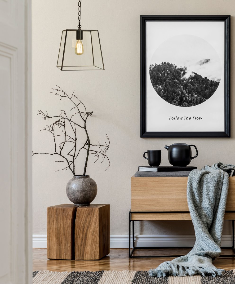 Diplomat 28cm Musta kattovalaisin valmistajalta Aneta Lighting - DIPLOMAT helposti sijoitettava kattovalaisin mustaksi lakattua metallia ja lasia, 60W E27 (ei sis&auml;lly).