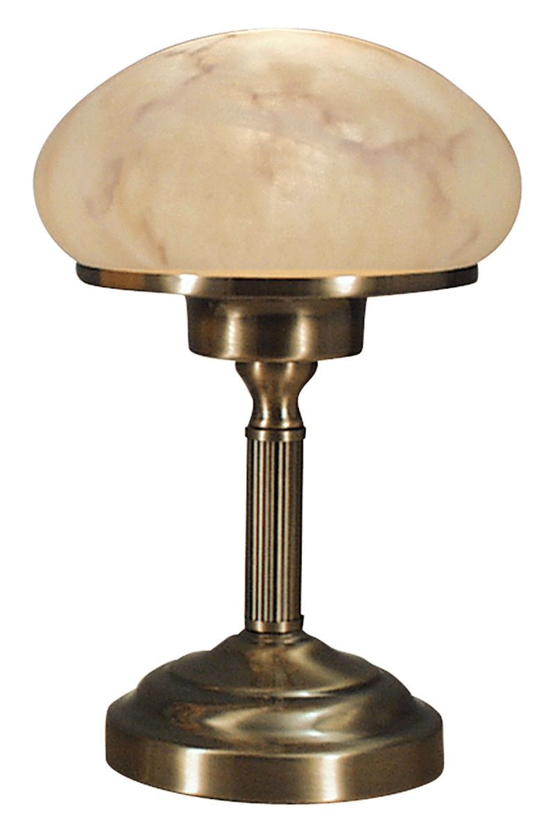 August 28cm Antiikki messinki pöytävalaisin valmistajalta Aneta Lighting - Klassisen antiikkimetallisen muotoilunsa ja kauniin alabasterimaisen sävyn ansiosta se levittää lämmintä ja miellyttävää valoa, joka luo kutsuvan tunnelman mihin tahansa huoneeseen.