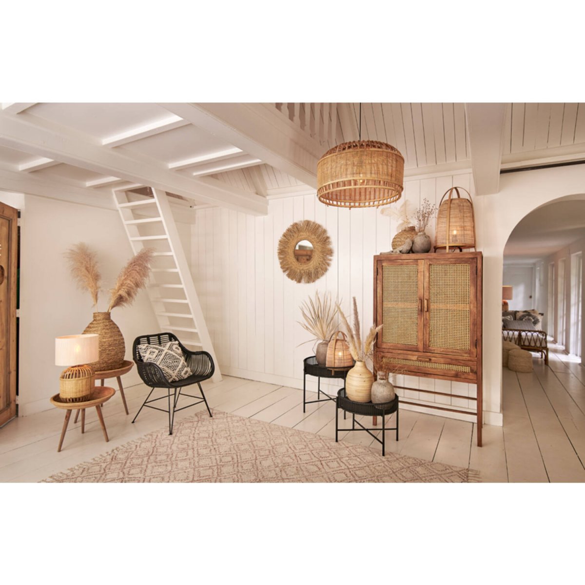 Jacinto 60cm Luonto pöytävalaisin valmistajalta Light & Living - Luo lämmin ja harmoninen tunnelma tyylikkäällä bambu- ja pellavavalaisimella Jacinto.