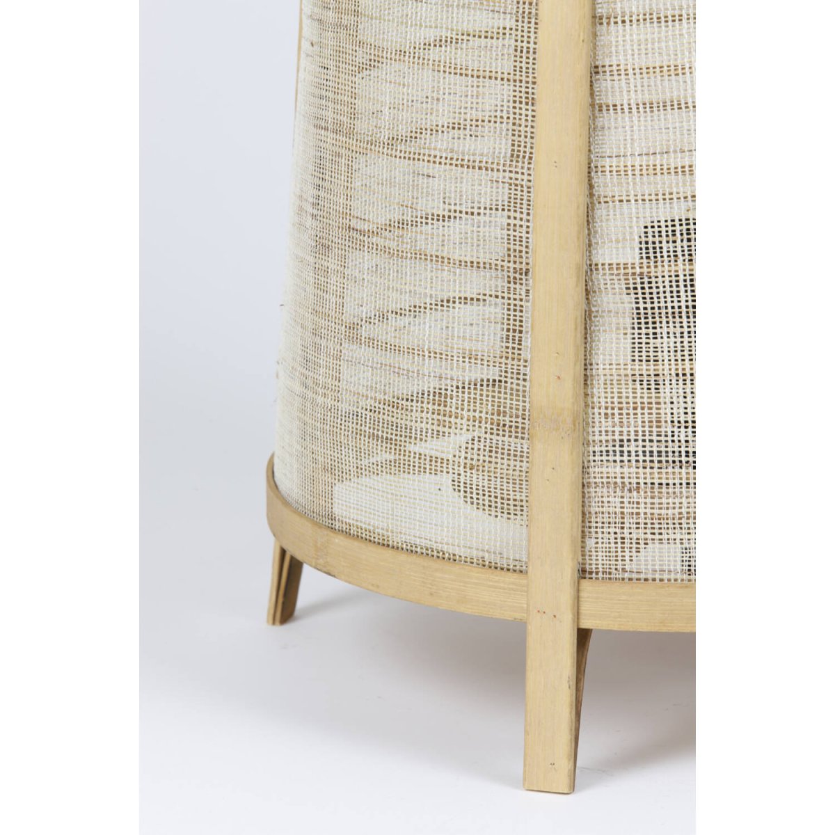 Jacinto 60cm Luonto pöytävalaisin valmistajalta Light & Living - Luo lämmin ja harmoninen tunnelma tyylikkäällä bambu- ja pellavavalaisimella Jacinto.