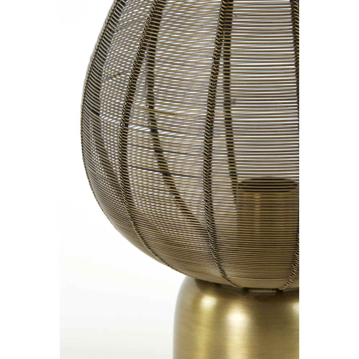 Suneko 34cm Antiikki kultaa pöytävalaisin valmistajalta Light & Living - 