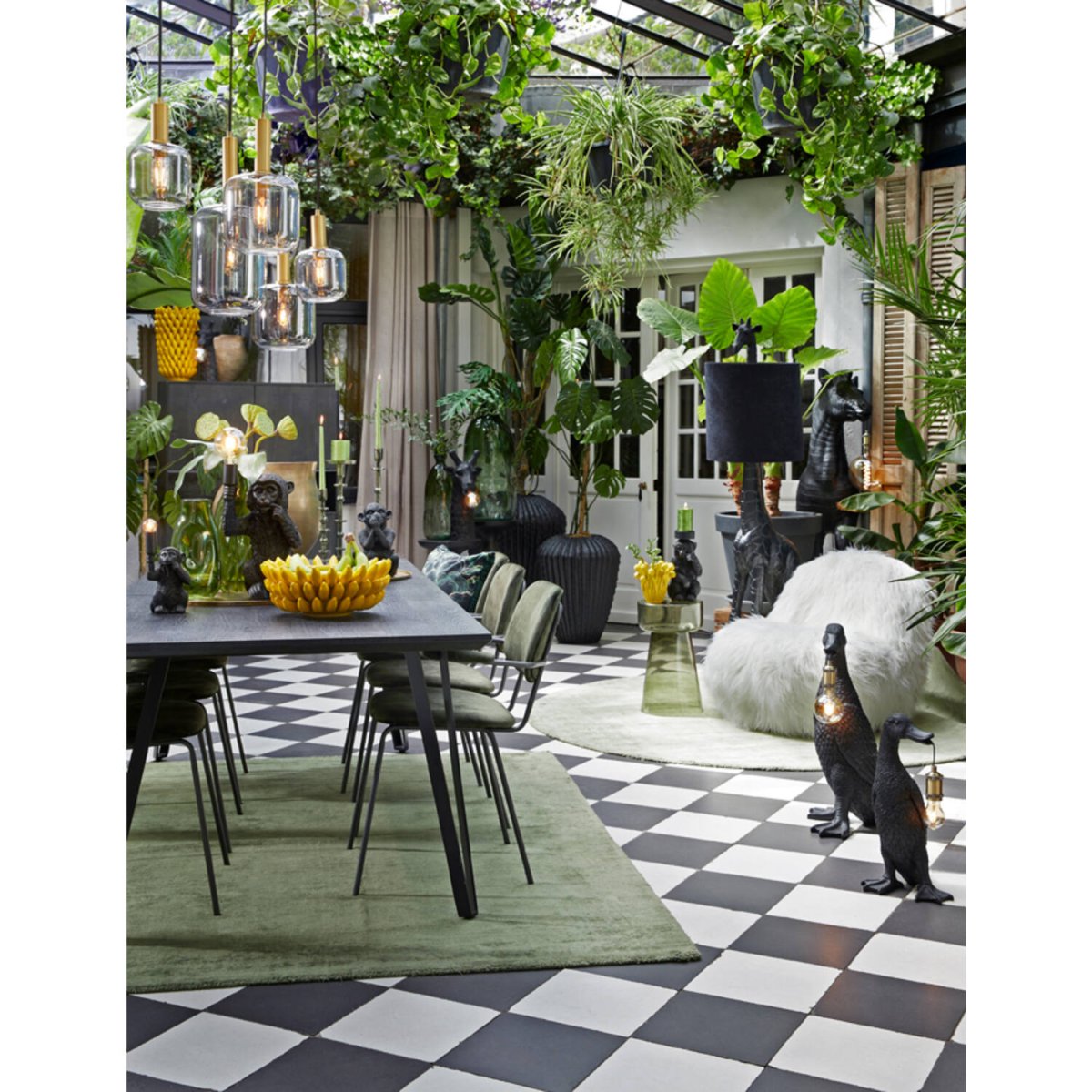 Duck 48cm Musta pöytävalaisin valmistajalta Light & Living - 