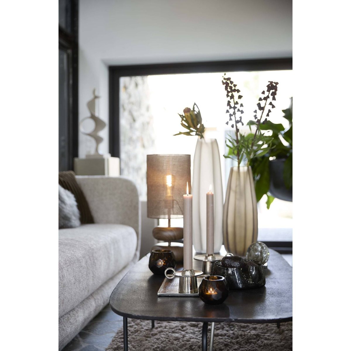 Danialo 50cm Ruskea pöytävalaisin valmistajalta Light & Living - 