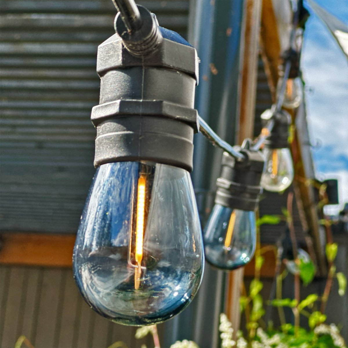 Deco bulb x 5 Savun värinen valmistajalta Lightson - Valaisimissa on lämmin valo ja skandinaavinen muotoilu, jotka on mukautettu pohjoisen ilmastoomme.