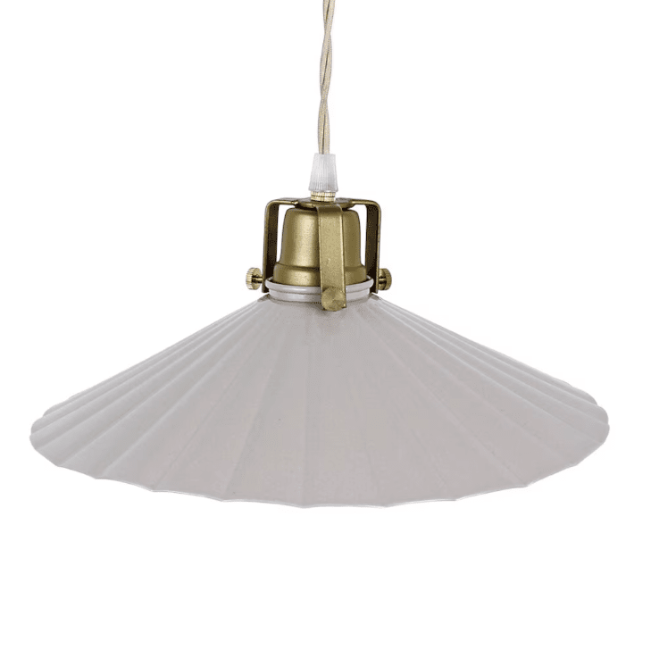 Anita Ø30 Beige ikkunavalaisin valmistajalta Strömshaga - N&auml;yt&ouml;ss&auml; on marmoroitu pinta, joka on maalattu k&auml;sin, mik&auml; tarkoittaa, ett&auml; ep&auml;tasaisuuksia ja eroja voi esiinty&auml;.