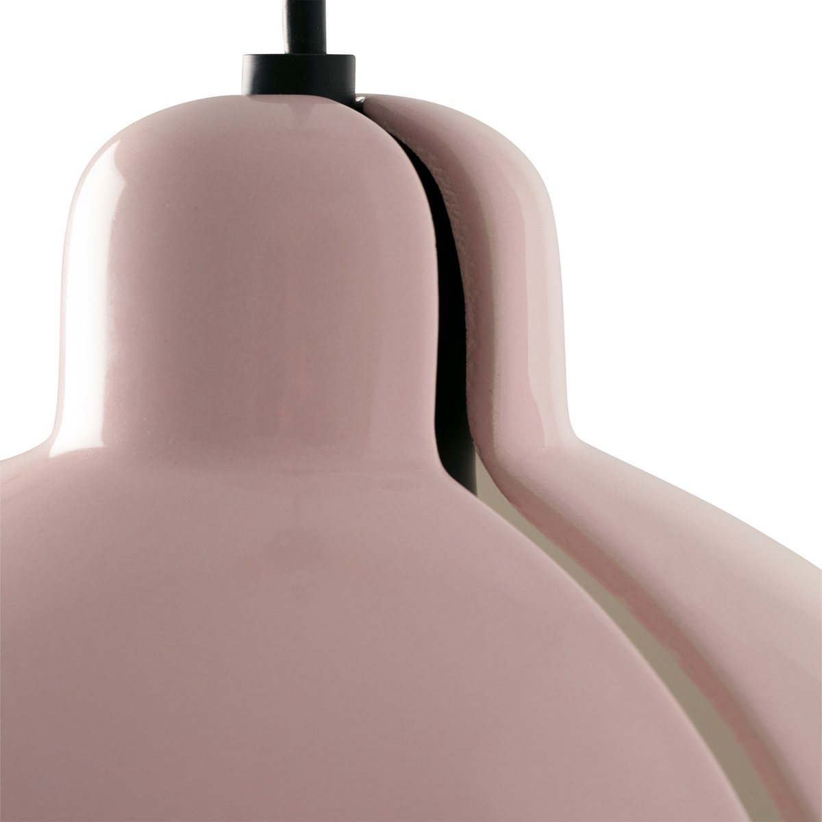 Venice Ø20 Vaaleanpunainen kattovalaisin valmistajalta Faro Barcelona - Venice 200 on moderni ja monipuolinen riippuvalaisin, jonka on suunnitellut Adolfo Abej&oacute;n.