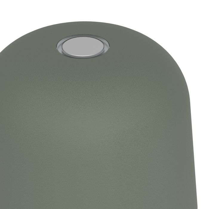 Mannera 20cm Vihreä Siirrettävä valmistajalta Eglo - Se on helppo ladata mukana tulevalla USB-kaapelilla, joten se on helppo ottaa mukaan minne tahansa - riippumatta siit&auml;, oletko terassilla, puutarhassa tai piknikill&auml;.