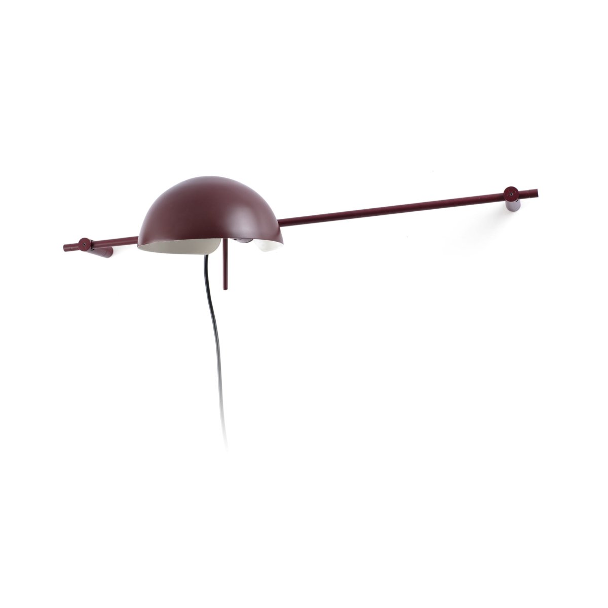 Matilda 60cm Burgundi seinävalaisin valmistajalta Faro Barcelona - K&auml;&auml;ntyv&auml; varjostin ja korkeuden s&auml;&auml;t&ouml; tarjoavat suurta joustavuutta ja mahdollisuuksia erilaisiin valaistusasetuksiin &ndash; t&auml;ydellinen sek&auml; ratkaisu ett&auml; tunnelmavalaistukseen.