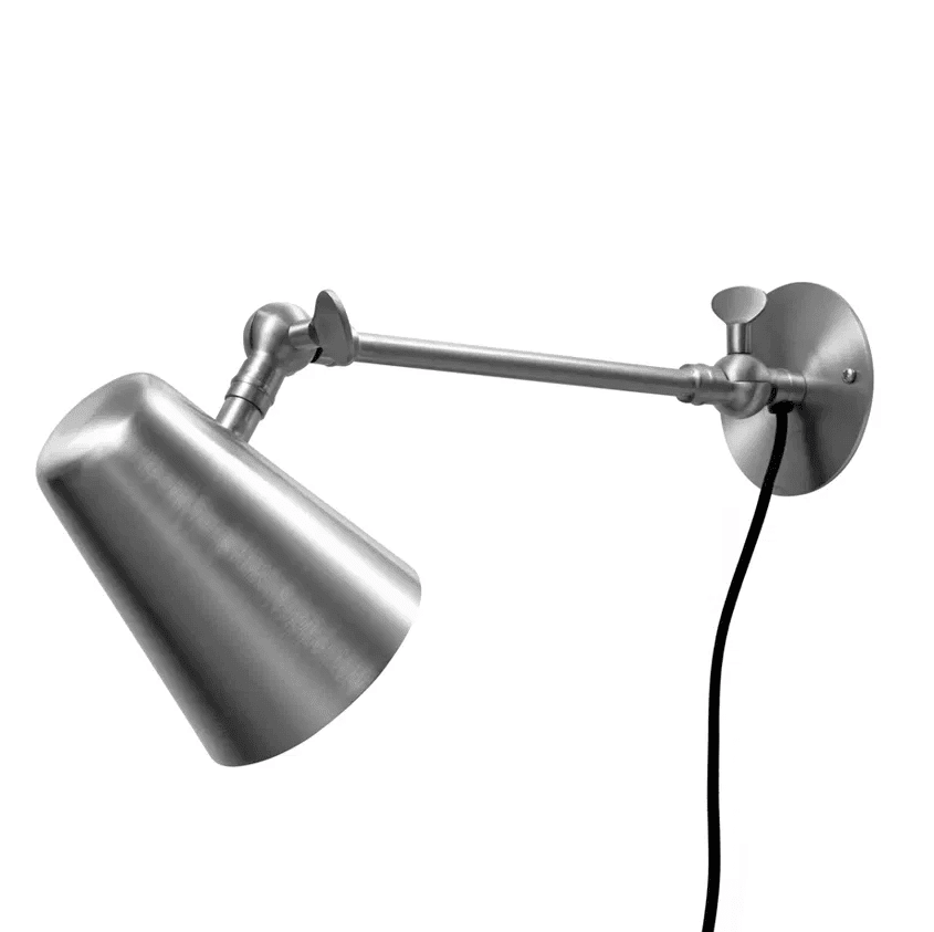 Vala Long 42cm Harjattua terästä seinävalaisin valmistajalta H. Skjalm P - 
