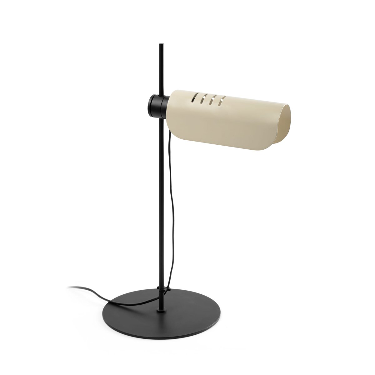Martinica 53cm Beige työpöytävalaisin valmistajalta Faro Barcelona - Aaltoileva varjostin muistuttaa pehme&auml;&auml; levy&auml;, joka kietoutuu valonl&auml;hteen ymp&auml;rille ja luo miellytt&auml;v&auml;n valon &ndash; t&auml;ydellinen sek&auml; toiminnallisuuteen ett&auml; tunnelmaan.