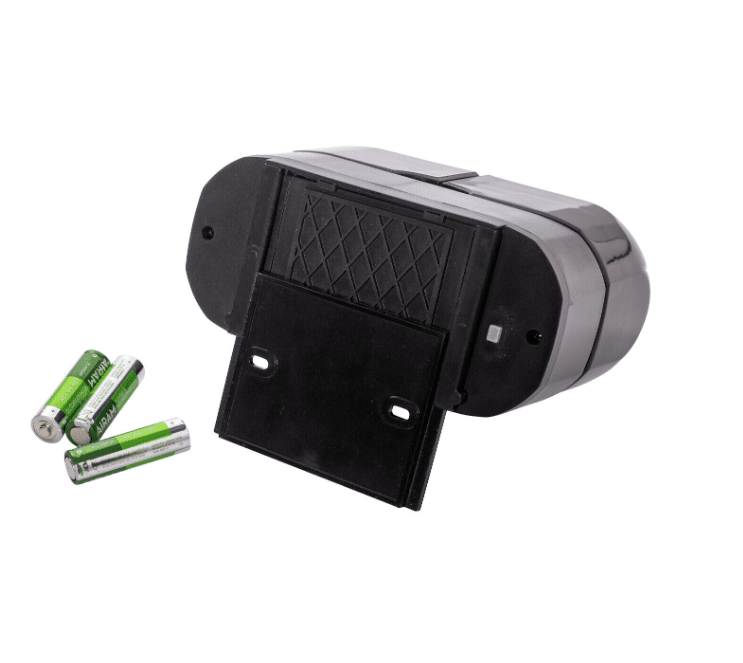 Paristokäyttöinen Lamppu Anturilla Musta ulkovalo valmistajalta Airam - Kun kytkin on P&auml;&auml;ll&auml;-asennossa, lamppu syttyy 30 sekunniksi, kun se havaitsee liikkeen, ja sammuu, jos liikett&auml; ei havaita viiteen sekuntiin sen j&auml;lkeen.