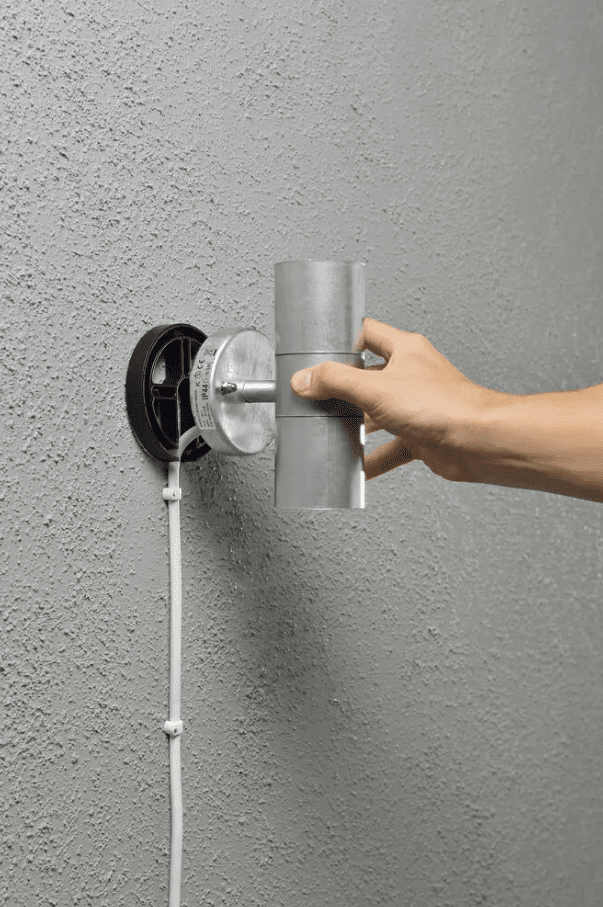 Asennusetäisyyslevy Musta valmistajalta Konstsmide - 